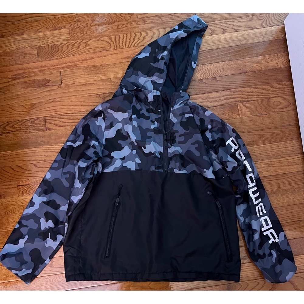 Rocawear Men’s Camo Anorak Hooded Jacket- L